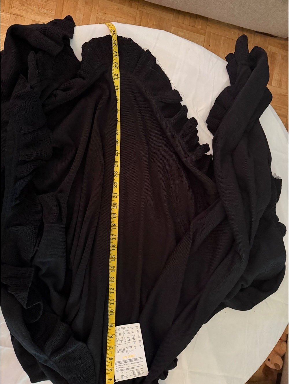 Black Ruffle Shaw OS Plus - Picture 9 of 10